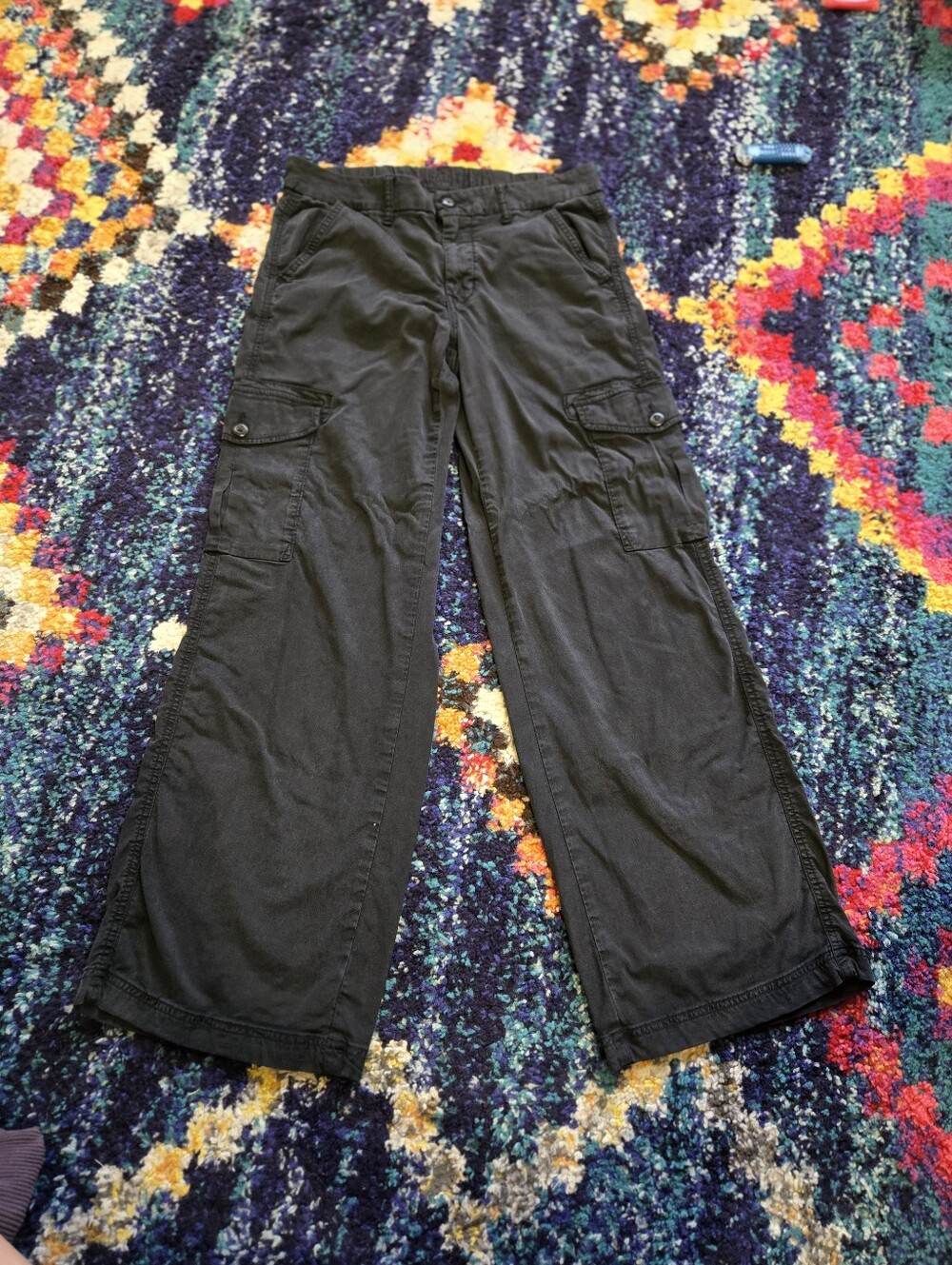 American Eagle Women's Black Cargo Pants Bundle - Picture 2 of 4